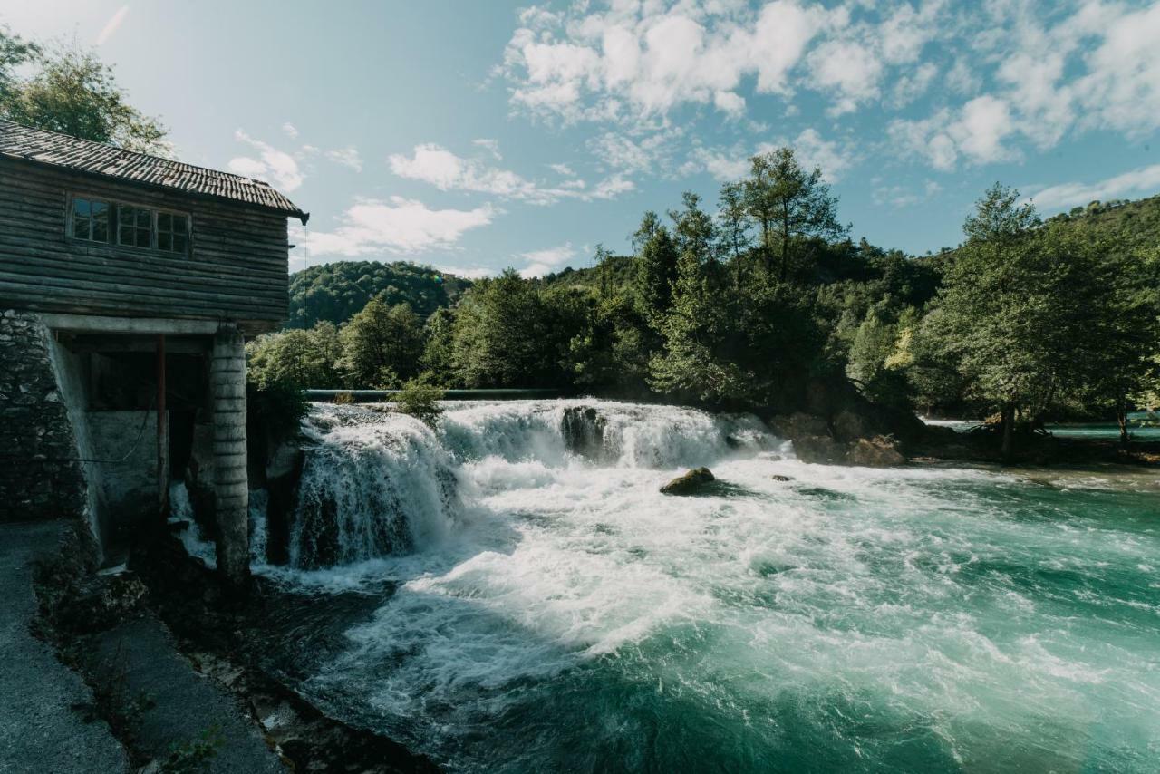 Hotel Kostelski Buk Bihac Bagian luar foto