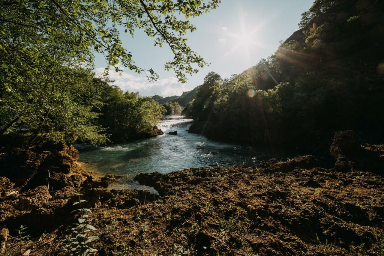 Hotel Kostelski Buk Bihac Bagian luar foto