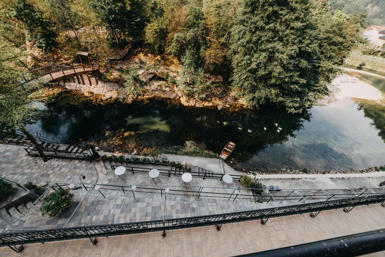 Hotel Kostelski Buk Bihac Bagian luar foto
